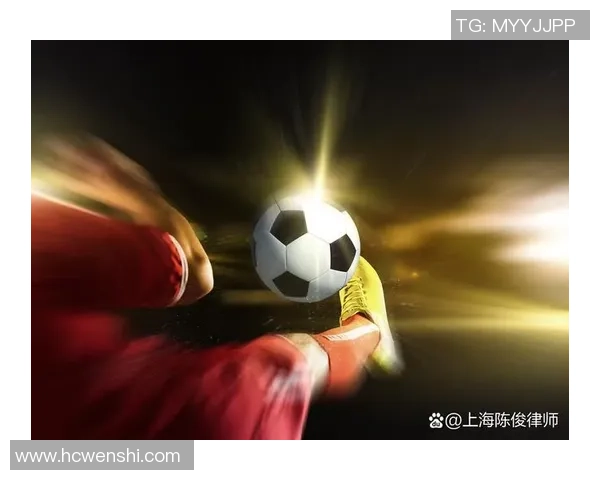 雨天的足球：在泥泞中追逐梦想与激情的赛场故事